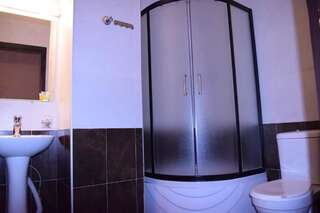 Отель Hotel Darchi Тбилиси Двухместный номер с 2 отдельными кроватями-12